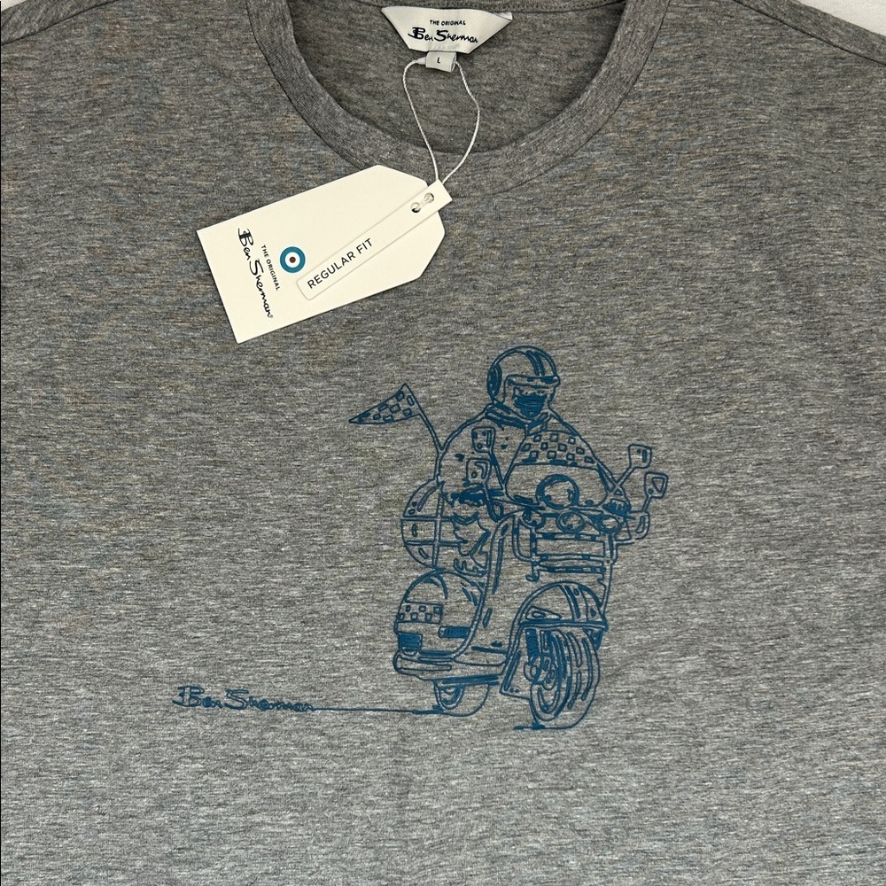 Ben Sherman Gray T-Shirt with Blue Vespa Graphic